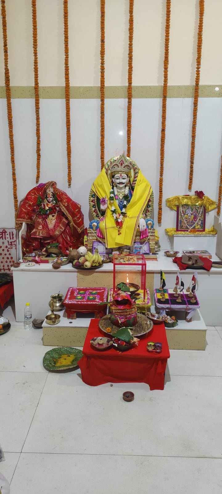 *नवरात्र के पावन पर्व पर चित्रांश समाज के तत्वाधान में सारूडीह स्थित श्री चित्रगुप्त दुर्गा जी मंदिर में कलश स्थापना सहित पूजन कार्यक्रमों का किया गया भव्य आयोजन...* 1 IMG 20241008 WA0002